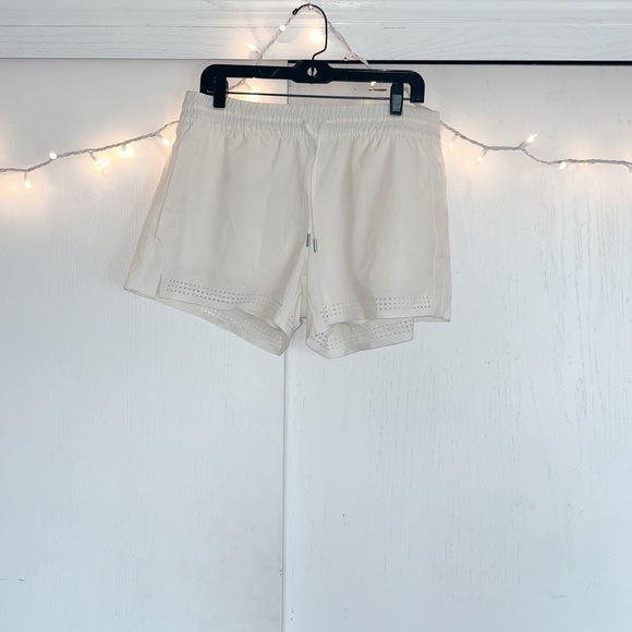 Athleta Pants - white athleta shorts